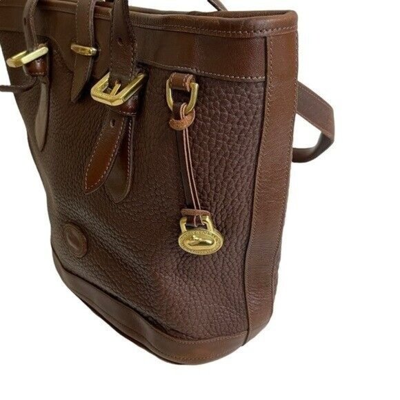 Rare Dooney & Bourke VTG Kelly Brown All Weather Small Bucket Bag. - Picture 2 of 11